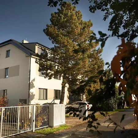 Mezonetovy Apartman 1 U Rybnika Olomouc Esterno foto